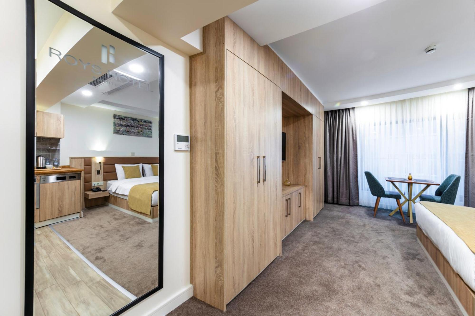 Roys Hotel & Suites Istanbul Ngoại thất bức ảnh