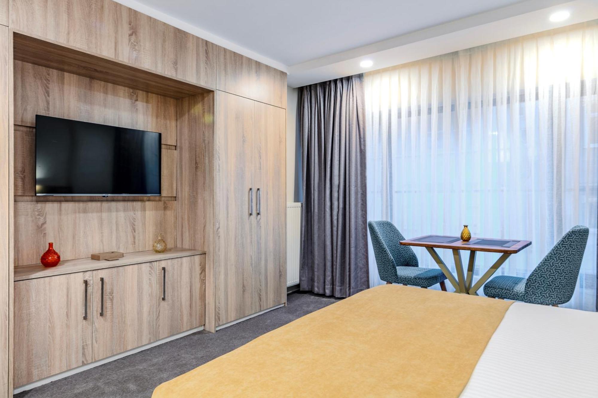 Roys Hotel & Suites Istanbul Ngoại thất bức ảnh