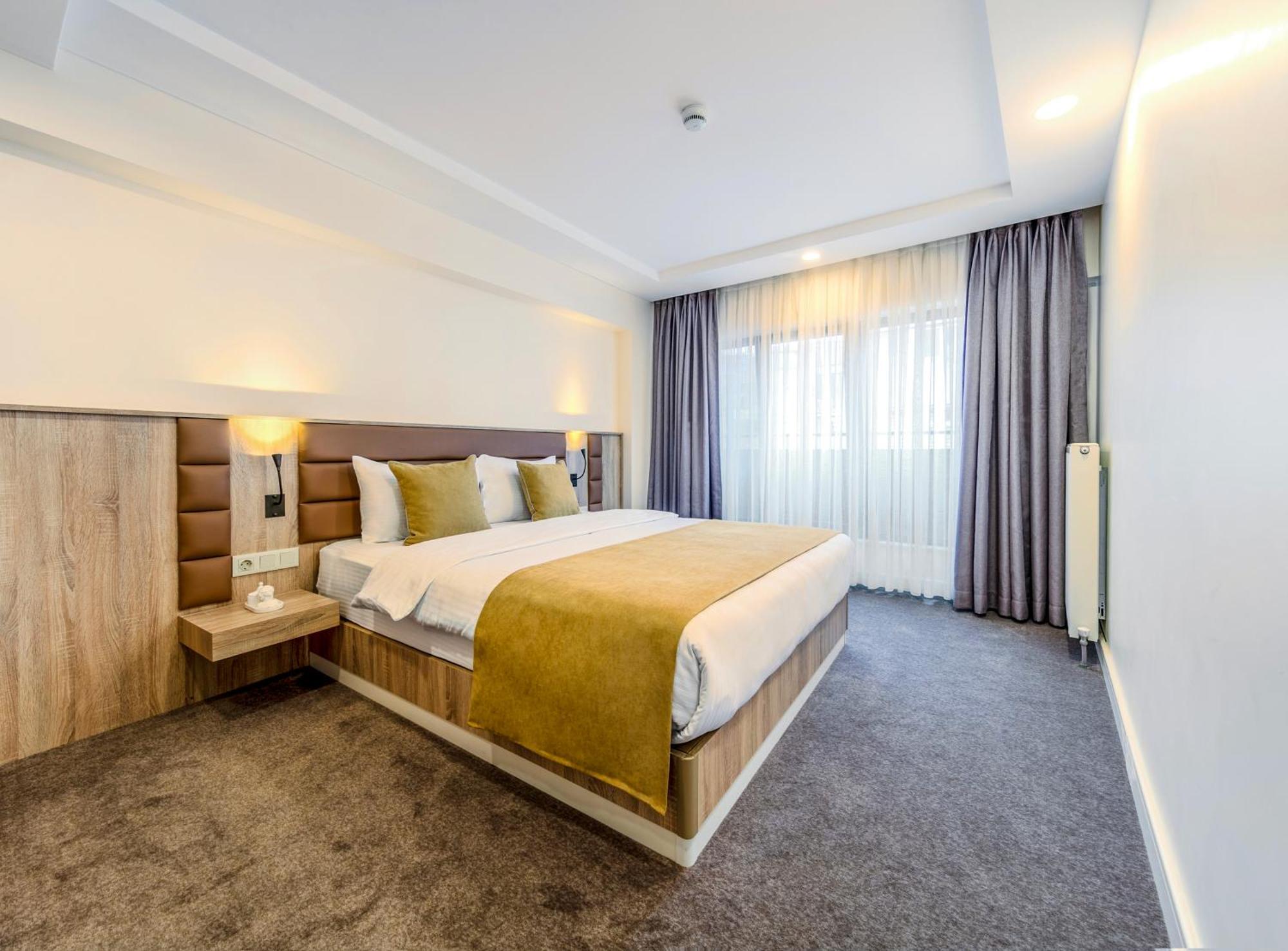 Roys Hotel & Suites Istanbul Ngoại thất bức ảnh