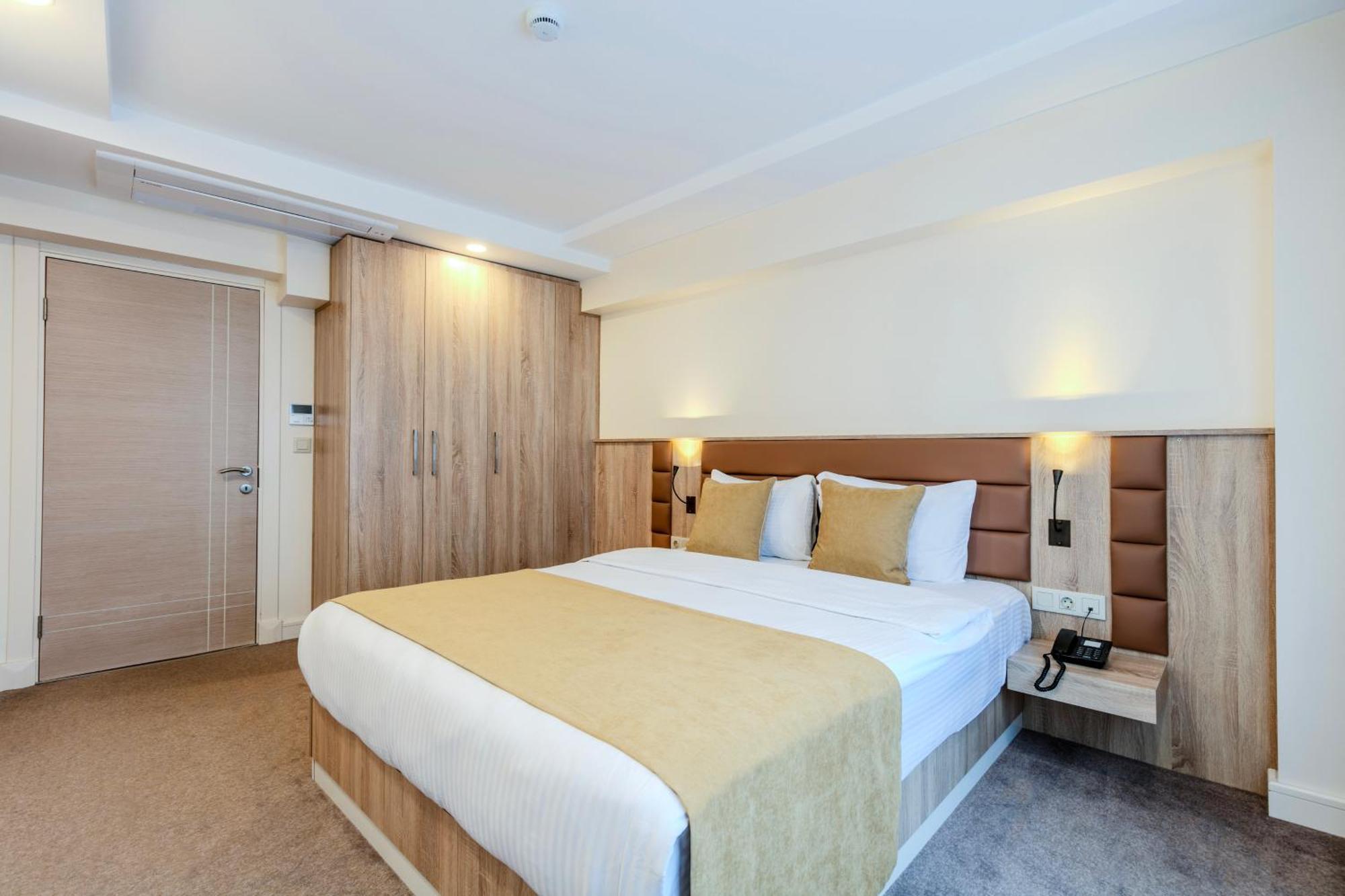Roys Hotel & Suites Istanbul Ngoại thất bức ảnh